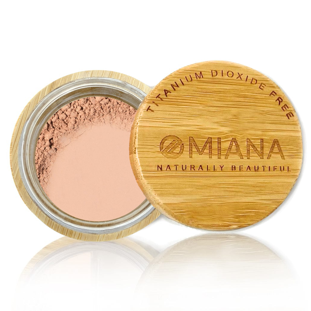 Omiana Courageous Loose Powder Mineral Foundation - Without Mica, Titanium Dioxide, & More! - swatch on white background